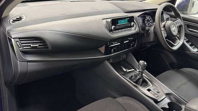 Nissan Qashqai 1.3 DIG-T MHEV Visia SUV 5dr Petrol Hybrid Manual Euro 6 (s/s) (140 ps)