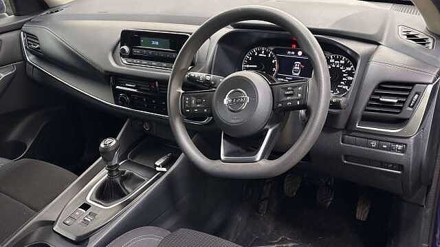 Nissan Qashqai 1.3 DIG-T MHEV Visia SUV 5dr Petrol Hybrid Manual Euro 6 (s/s) (140 ps)