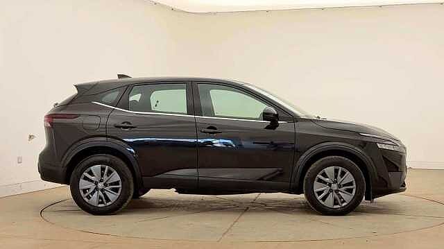 Nissan Qashqai 1.3 DIG-T MHEV Visia SUV 5dr Petrol Hybrid Manual Euro 6 (s/s) (140 ps)