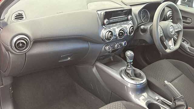 Nissan Juke 1.0 DIG-T Visia SUV 5dr Petrol Manual Euro 6 (s/s) (117 ps)
