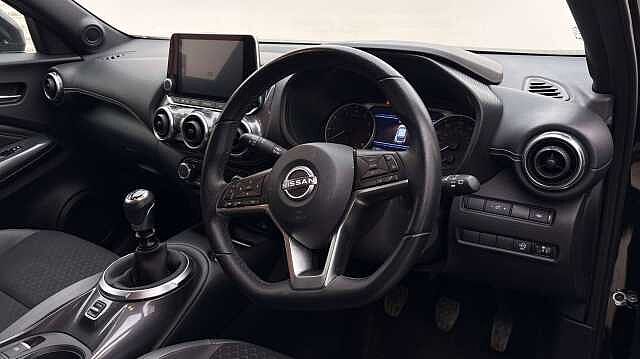 Nissan Juke 1.0 DIG-T N-Connecta SUV 5dr Petrol Manual Euro 6 (s/s) (114 ps)