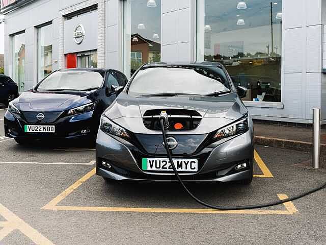 Nissan ARIYA 63kWh Advance SUV 5dr Electric Auto 7.4kW Charger (217 ps)